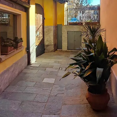 Casa Riale 4 شقة