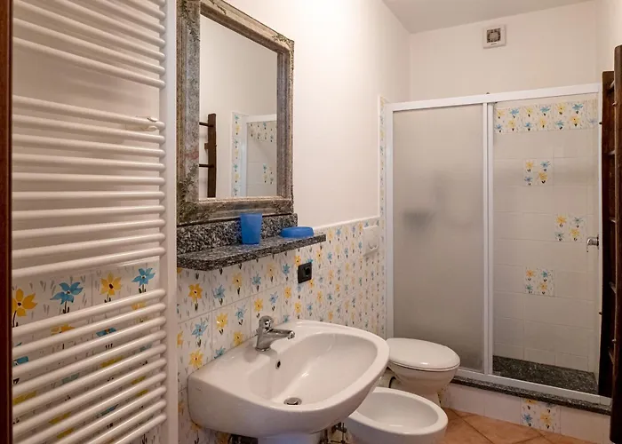 Casa Riale 4 公寓 *